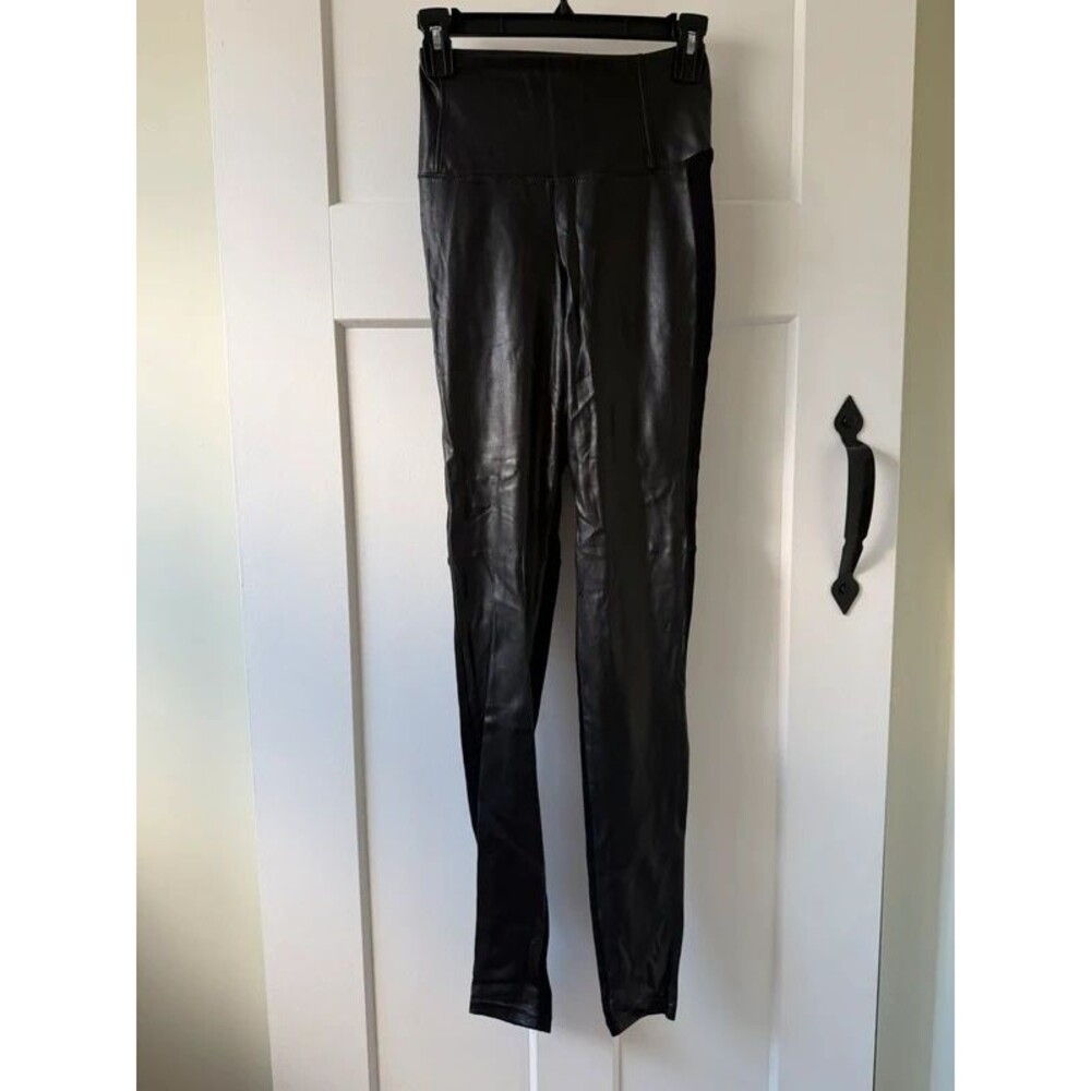 Wilfred Free Leather Leggings